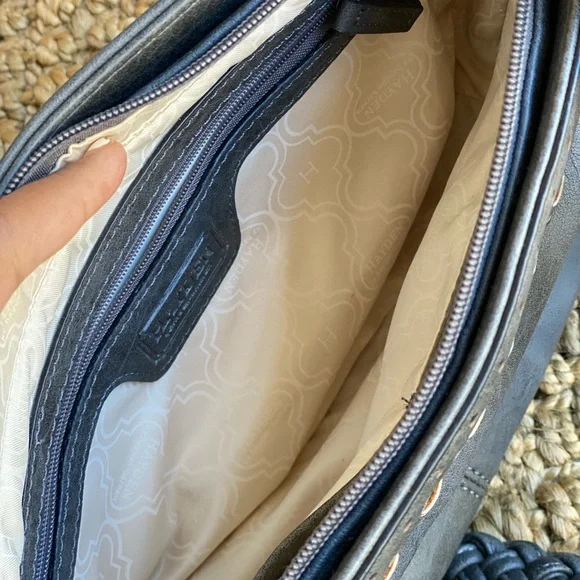 Hayden crossbody bag - Picture 4 of 7